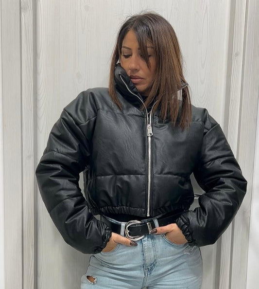 Giubbotto crop ecopelle