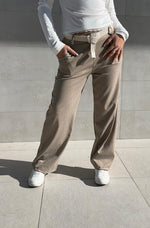 Pantalone a palazzo con cintura