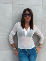 Maglia velata con bottoncini