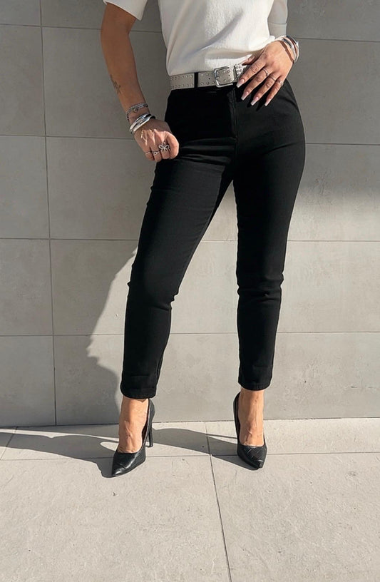 Pantalone con cintura