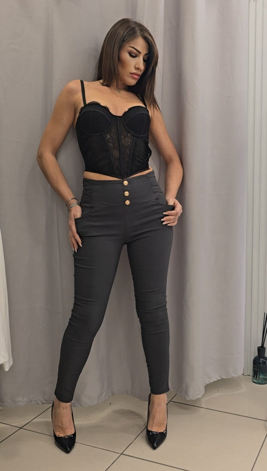 Pantalone masà con dettagli