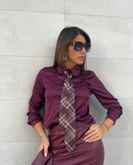 Camicia con cravatta