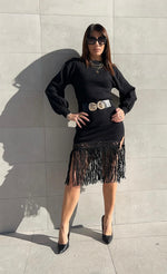 Abito con frange e cintura abbinata