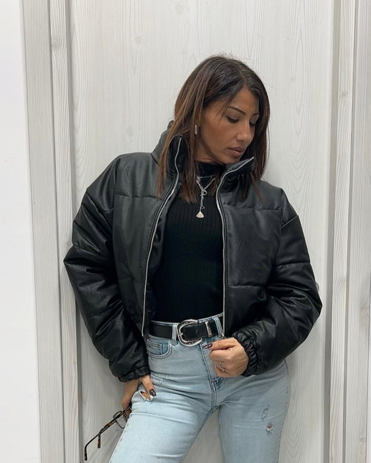 Giubbotto crop ecopelle