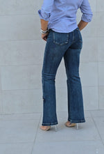 Jeans con dettagli a fiocco