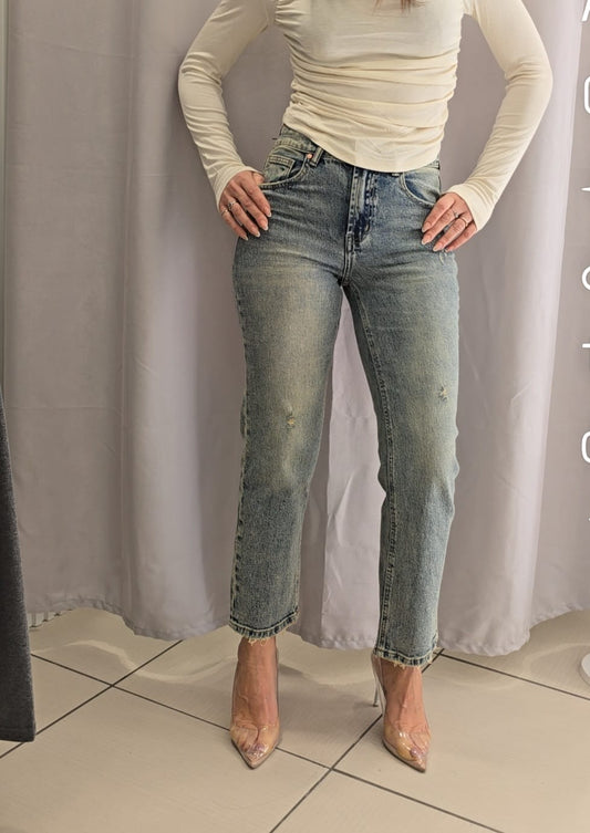Jeans Masà a sigaretta